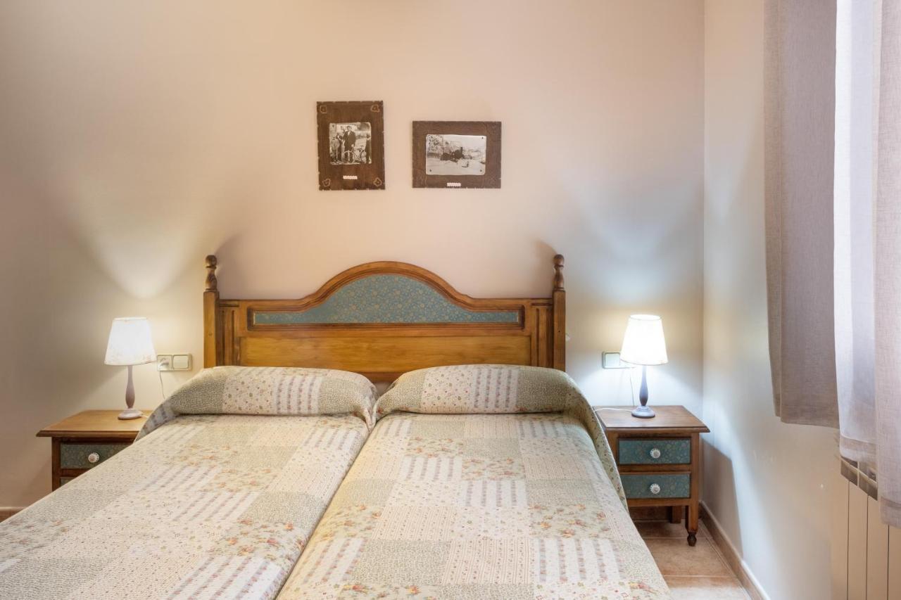 El Rincon De Andrea Apartamentos Biescas  Zewnętrze zdjęcie