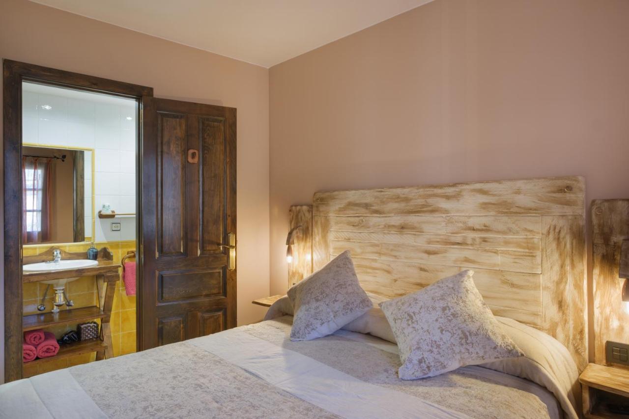 El Rincon De Andrea Apartamentos Biescas  Zewnętrze zdjęcie