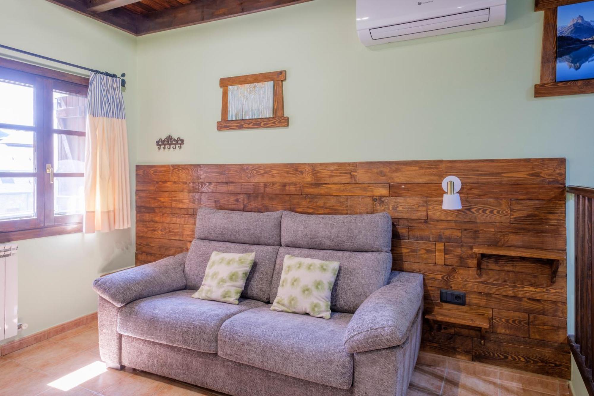 El Rincon De Andrea Apartamentos Biescas  Zewnętrze zdjęcie